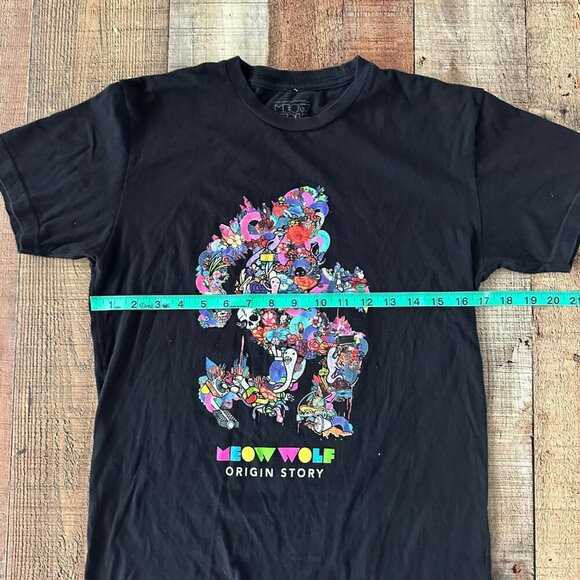 Meow Wolf Women size small Origin Story Graphic Short Sleeve TShirt Black Cotton - Picture 2 of 6
